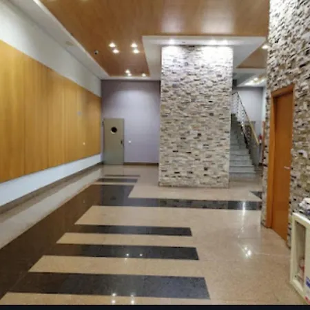 Chevere Rojo-huca Oviedo